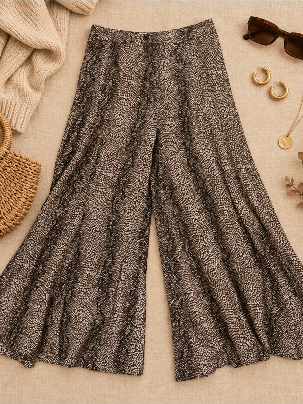 Anthropologie Skirted Wide-Leg Pants in Snake Print Size 2